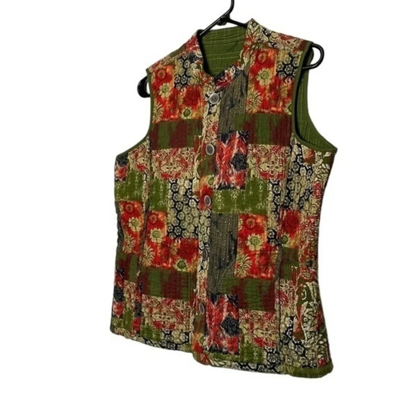 New Gorgeous Handmade Quilted Reversable Button Down Vest Size M/L - Picture 2 of 12